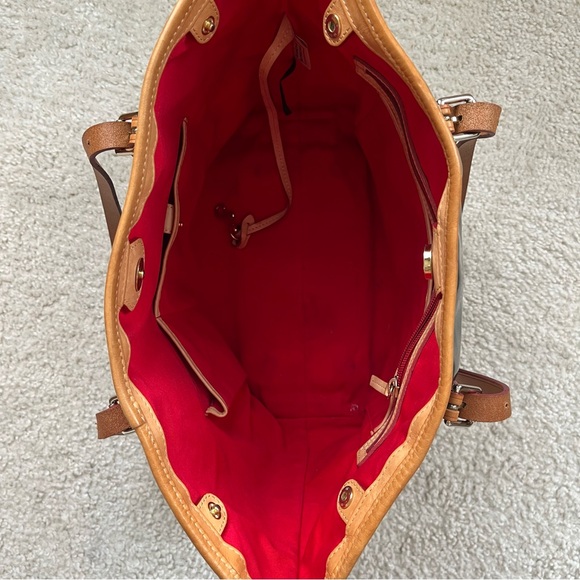 Vintage Dooney & Bourke black patent leather tote handbag - Picture 10 of 14